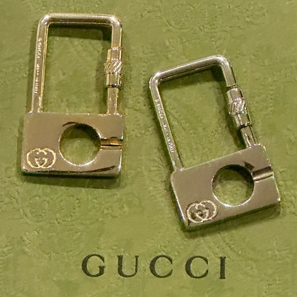 Vintage Gucci Pair Keychain Key Ring Charm Gold Chrome with a Gucci BOX!!! - Picture 3 of 15